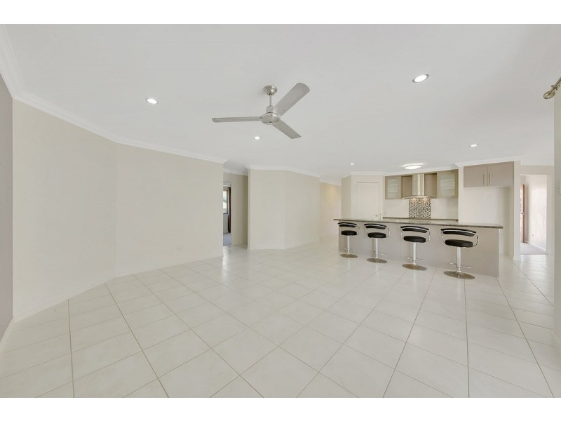 107 Penda Avenue, New Auckland QLD 4680