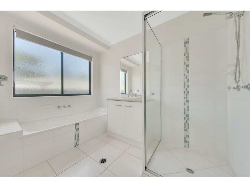 107 Penda Avenue, New Auckland QLD 4680