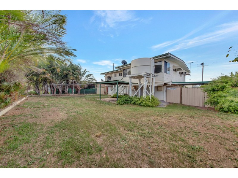 16 Campbell Street, Clinton QLD 4680