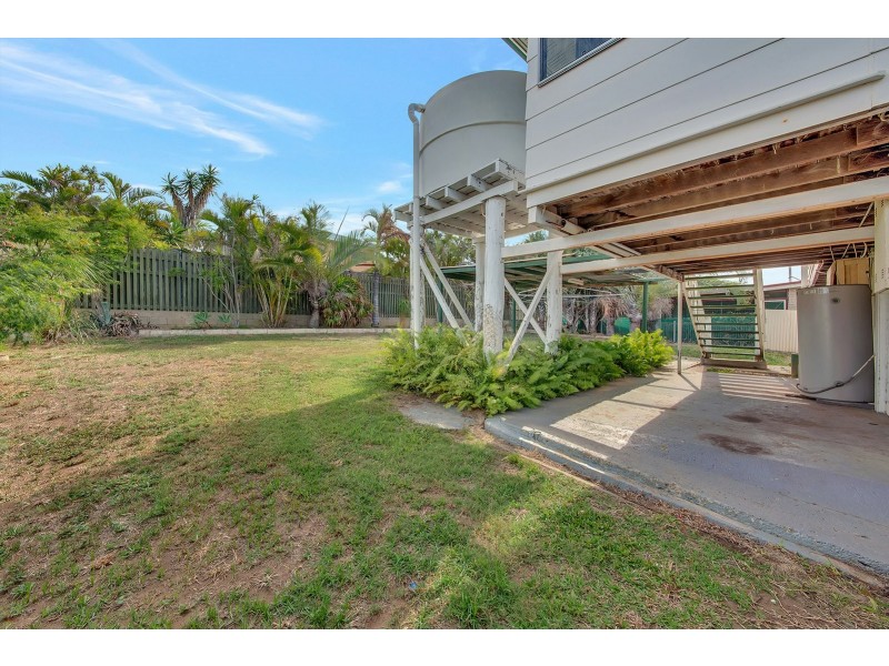 16 Campbell Street, Clinton QLD 4680