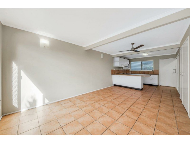 3/4 Wilmott Street, Gladstone QLD 4680