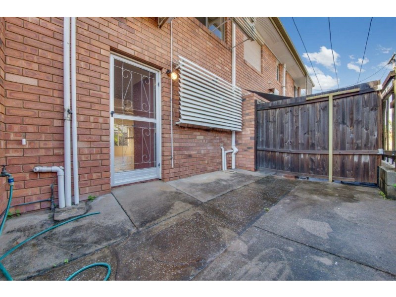 3/4 Wilmott Street, Gladstone QLD 4680
