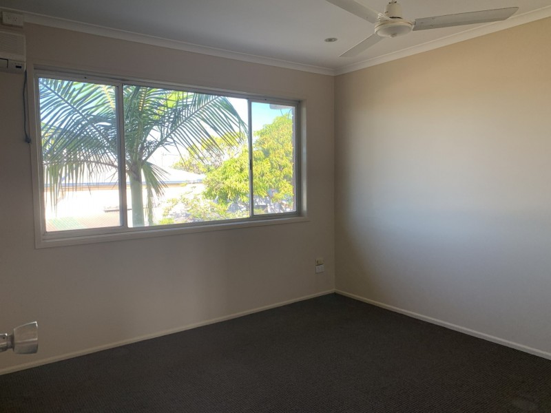 3/4 Wilmott Street, Gladstone QLD 4680