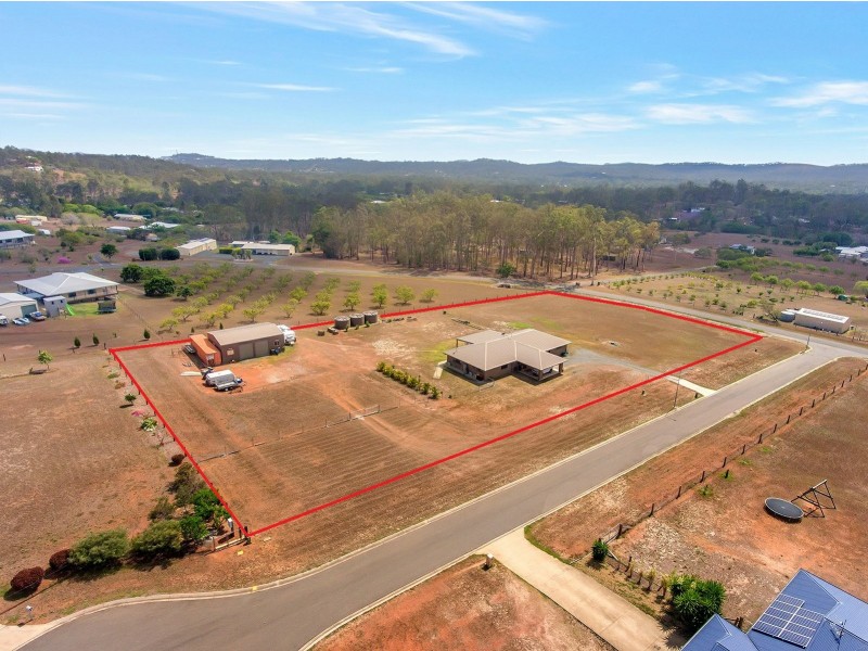 2 Monaros Court, Beecher QLD 4680