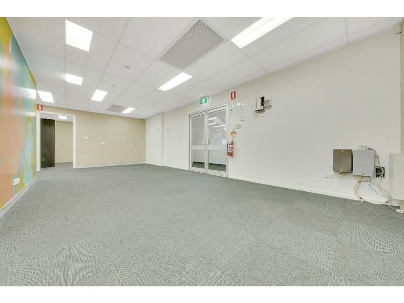 25 Tank Street, Gladstone QLD 4680