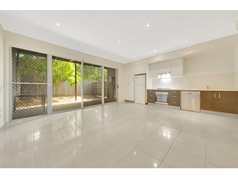 Unit 2/26 Rossella Street, West Gladstone QLD 4680