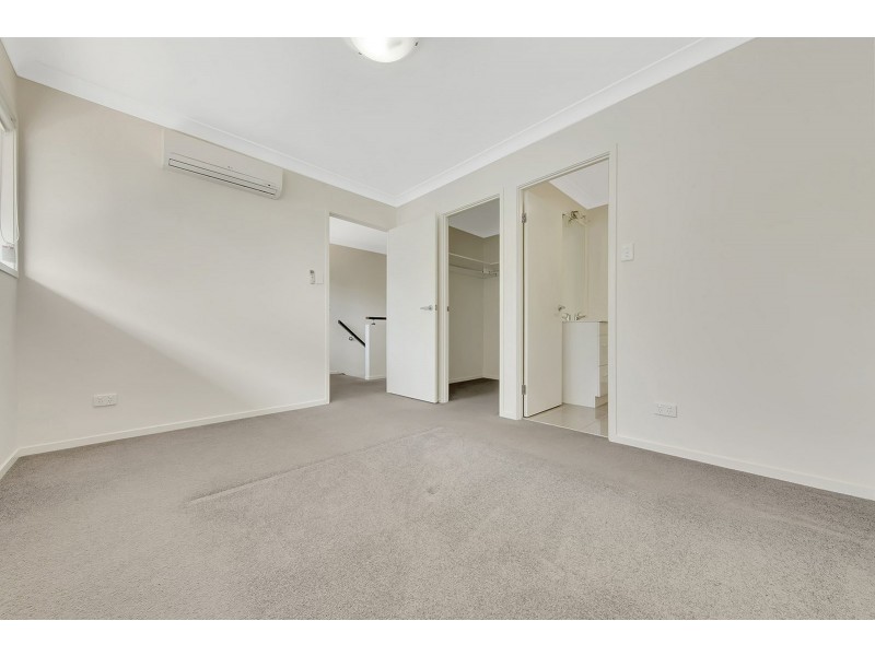 Unit 2/26 Rossella Street, West Gladstone QLD 4680