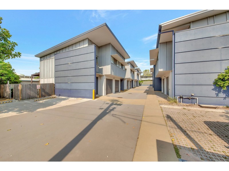 Unit 2/26 Rossella Street, West Gladstone QLD 4680