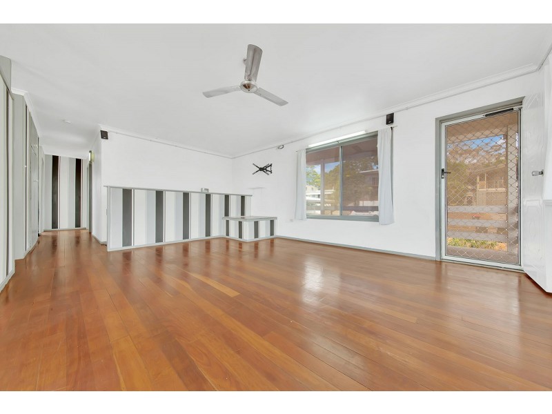 37 Amaroo Street, Boyne Island QLD 4680