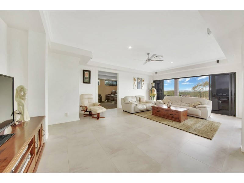 38 Dolphin Terrace, South Gladstone QLD 4680