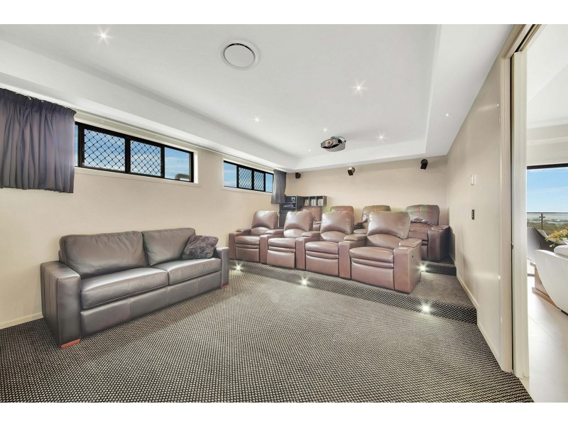 38 Dolphin Terrace, South Gladstone QLD 4680