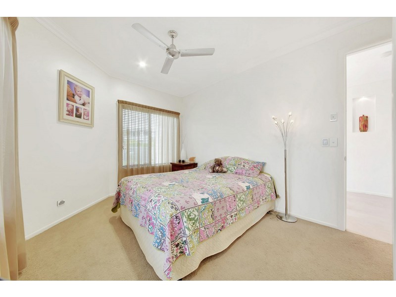 38 Dolphin Terrace, South Gladstone QLD 4680