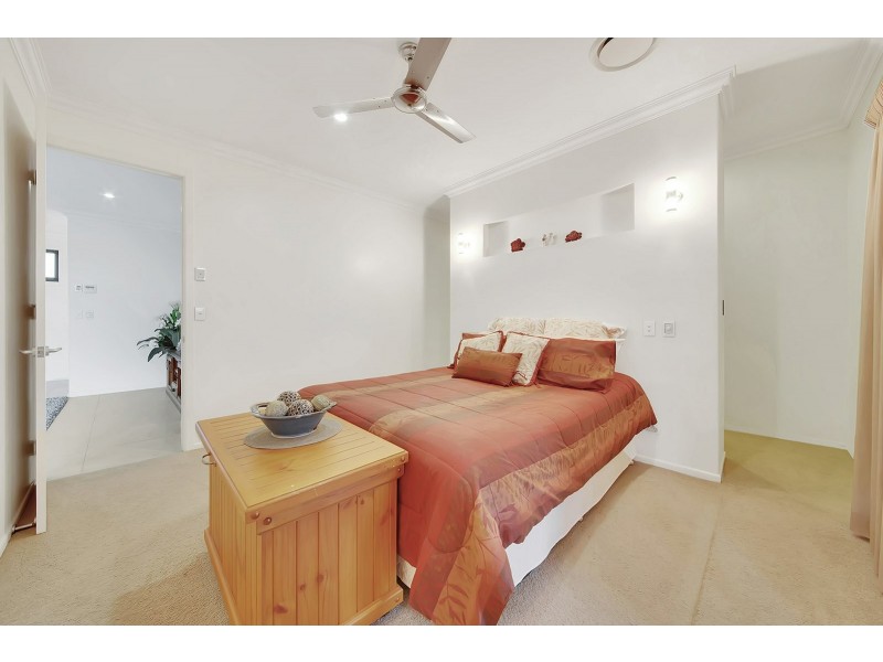 38 Dolphin Terrace, South Gladstone QLD 4680