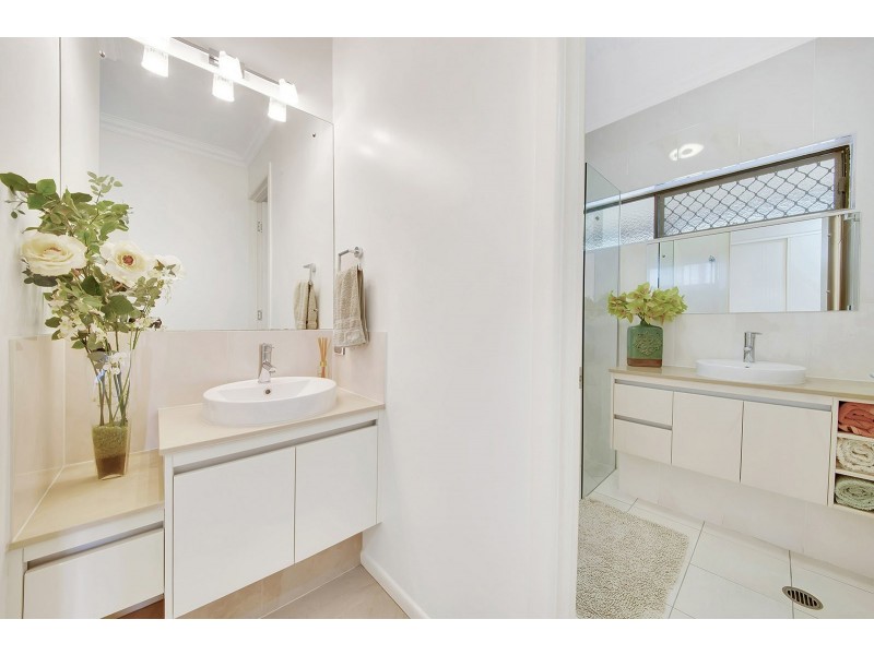 38 Dolphin Terrace, South Gladstone QLD 4680