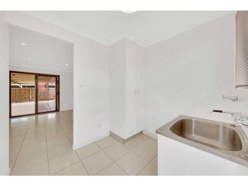 7 Watford Street, Telina QLD 4680