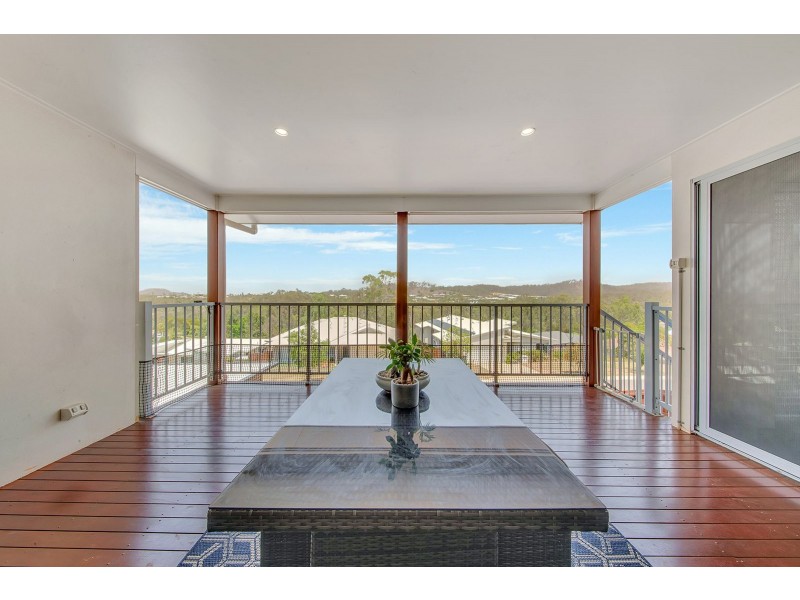 6 Scholes Way, Kirkwood QLD 4680