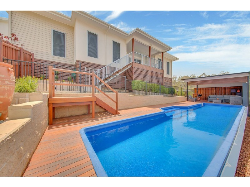 6 Scholes Way, Kirkwood QLD 4680