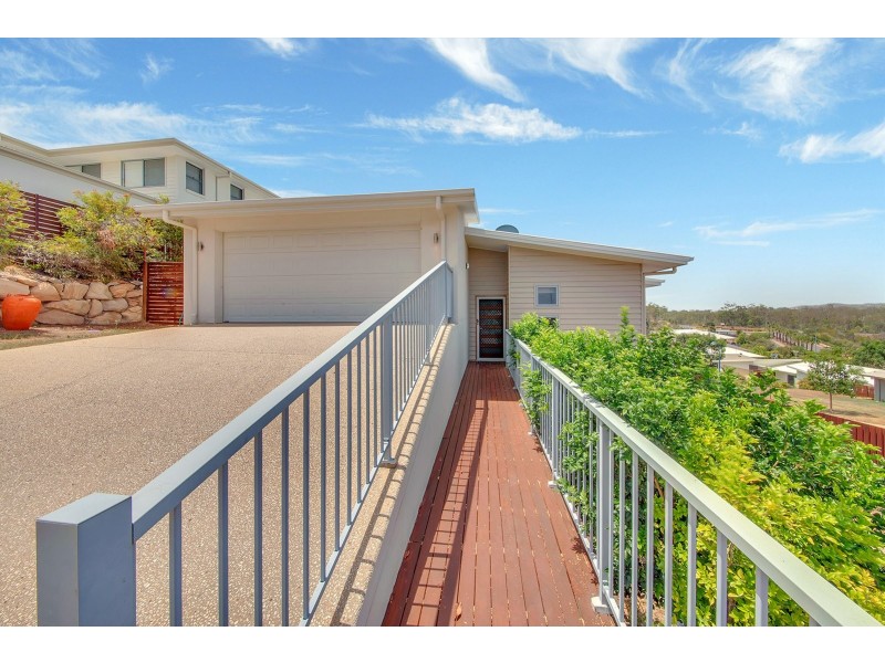 6 Scholes Way, Kirkwood QLD 4680