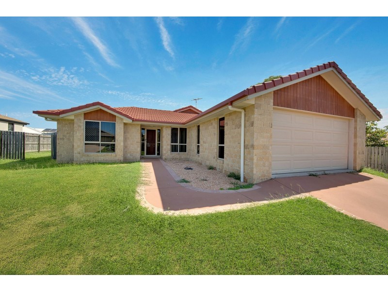 1 Reinaerhoff Crescent, Glen Eden QLD 4680