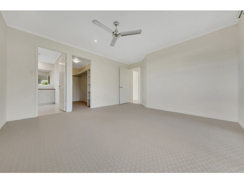 1 Reinaerhoff Crescent, Glen Eden QLD 4680