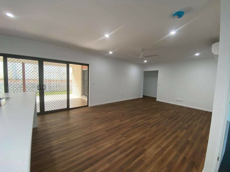 9 Markowitz Place, Kirkwood QLD 4680