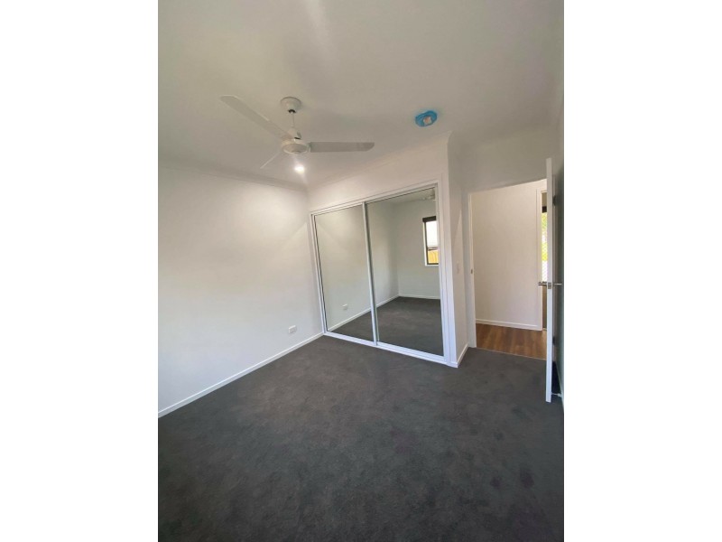 9 Markowitz Place, Kirkwood QLD 4680