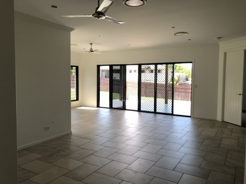 28 Beezley Street, Glen Eden QLD 4680