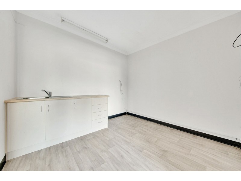 121 Toolooa Street, South Gladstone QLD 4680