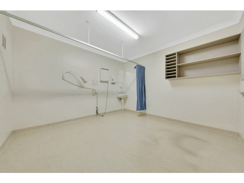 121 Toolooa Street, South Gladstone QLD 4680