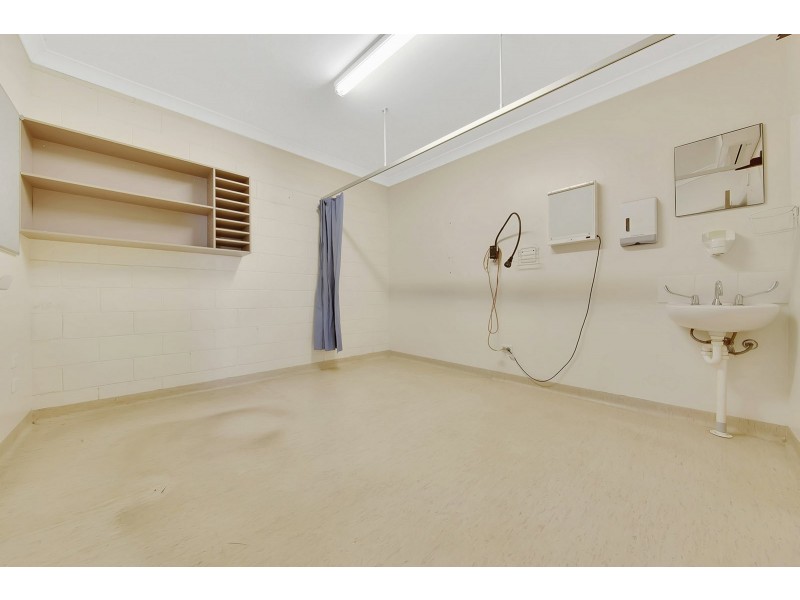 121 Toolooa Street, South Gladstone QLD 4680