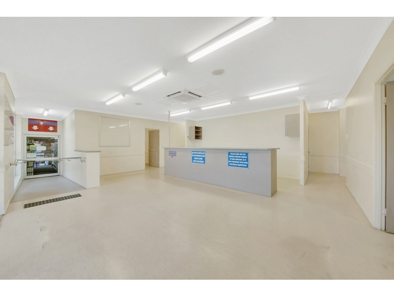 121 Toolooa Street, South Gladstone QLD 4680