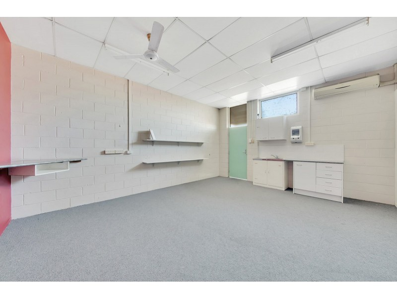 121 Toolooa Street, South Gladstone QLD 4680