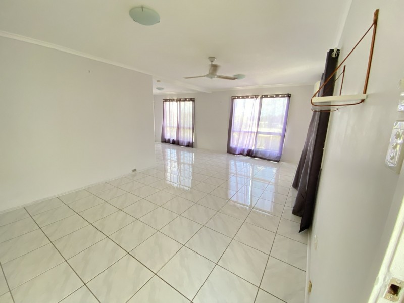 7 GANNET STREET, New Auckland QLD 4680