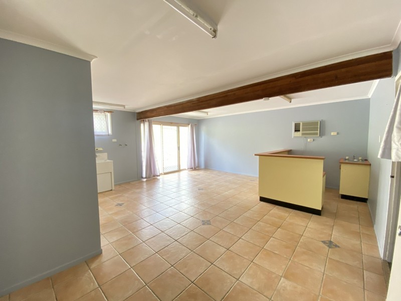 7 GANNET STREET, New Auckland QLD 4680