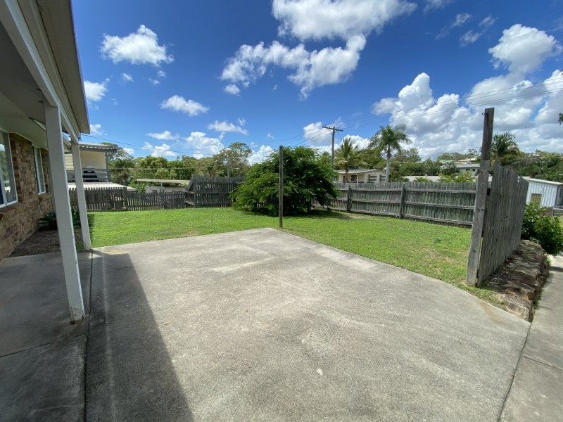 3 HOSKYN COURT, Clinton QLD 4680