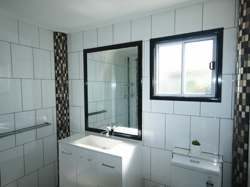 16-18 Glenlyon Street, Gladstone QLD 4680