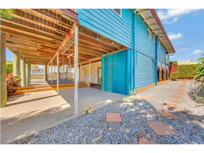 16-18 Glenlyon Street, Gladstone QLD 4680