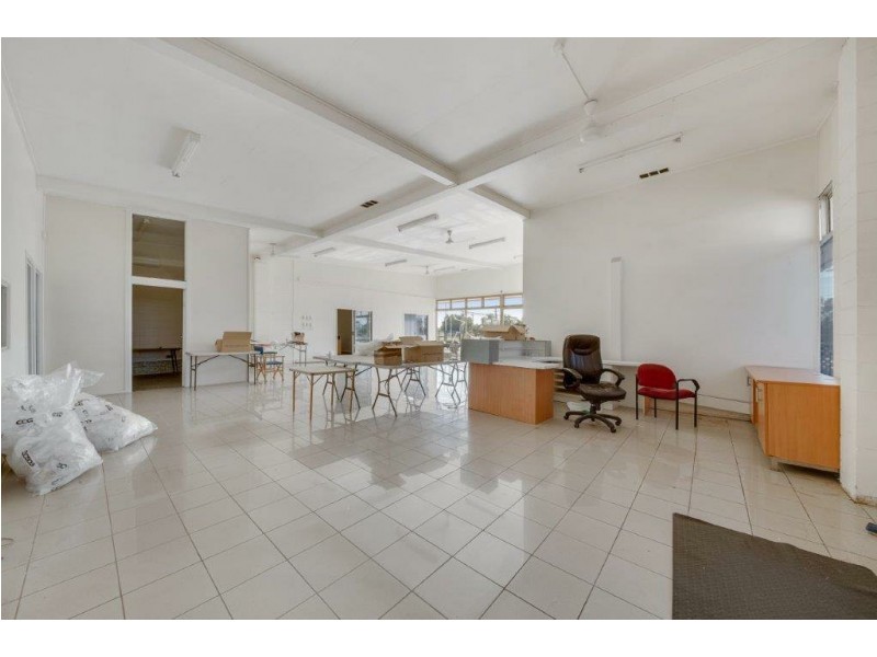 19 Toolooa Street, Gladstone QLD 4680