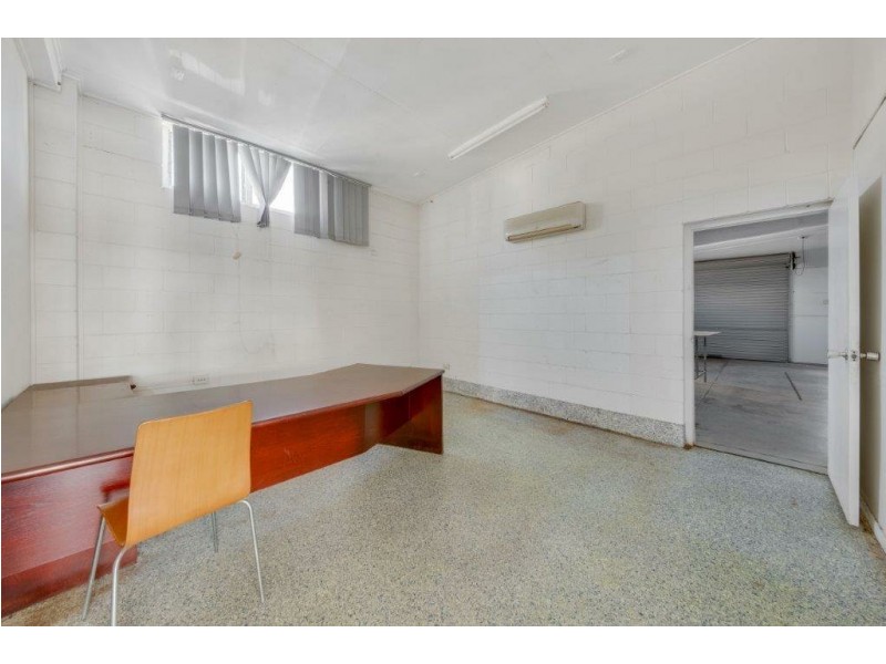 19 Toolooa Street, Gladstone QLD 4680