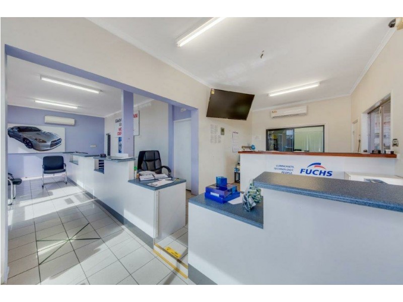 19 Toolooa Street, Gladstone QLD 4680
