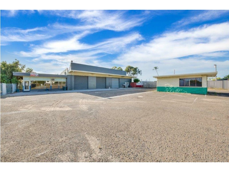 82 Toolooa Street, South Gladstone QLD 4680