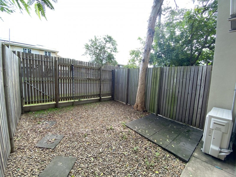 Unit 3/20 Short Street, South Gladstone QLD 4680