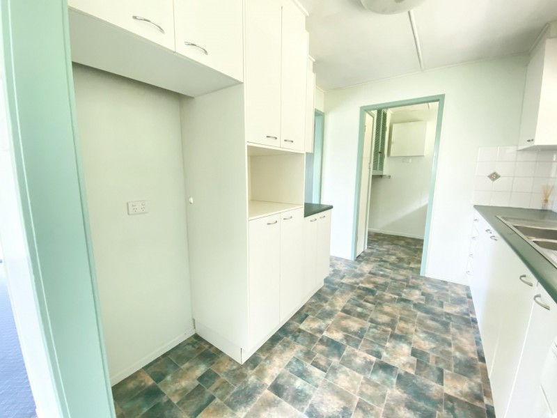 22 Garden Street, West Gladstone QLD 4680