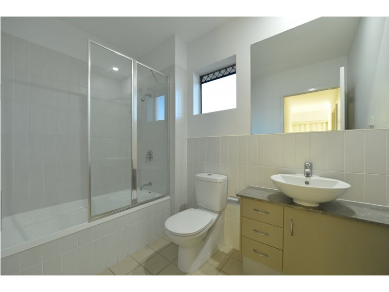Unit 20/22 Barney Street, Barney Point QLD 4680
