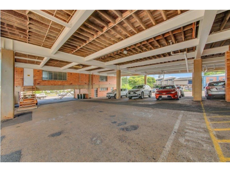 1/69 Goondoon Street, Gladstone QLD 4680