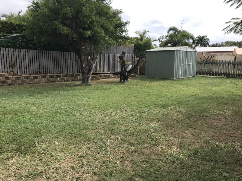 10 EMMADALE DRIVE, New Auckland QLD 4680