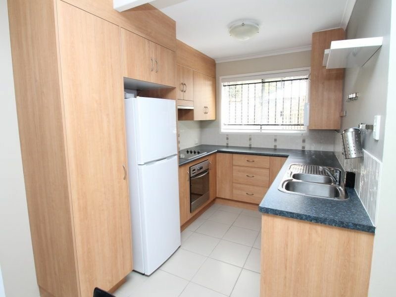 Unit 1/76 Ann Street, South Gladstone QLD 4680