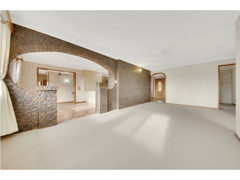 5 Mahogany Court, New Auckland QLD 4680