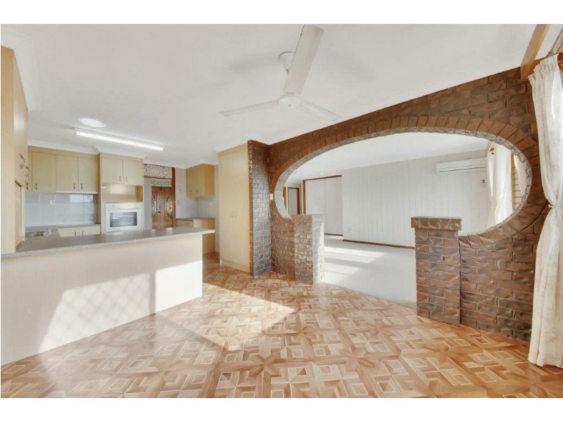 5 Mahogany Court, New Auckland QLD 4680