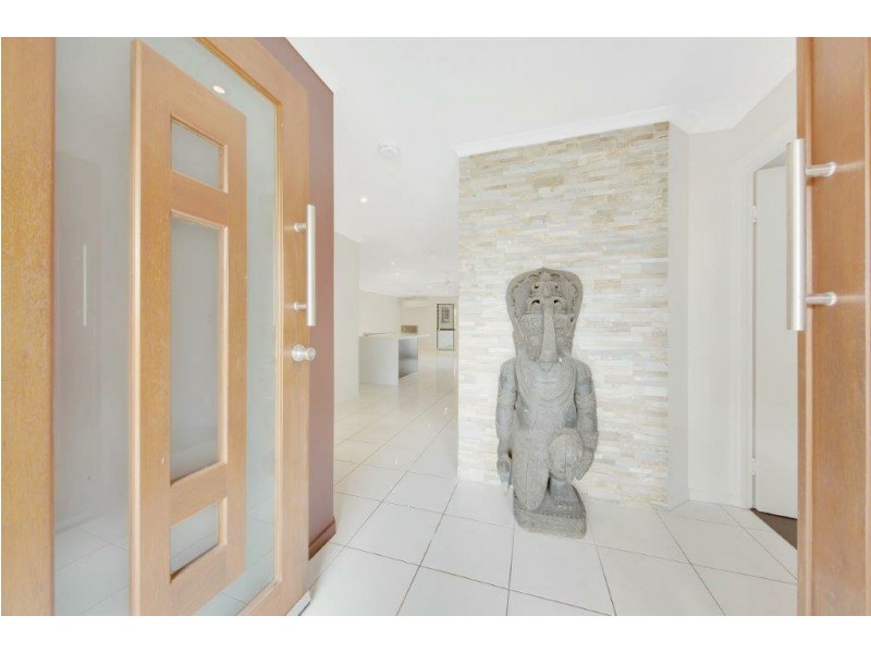 21 Jordana Court, New Auckland QLD 4680